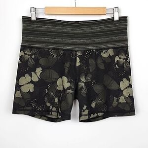 Lululemon Biggie So Fly Butterfly Fatigue Green Training Short 5" Inseam Size 10